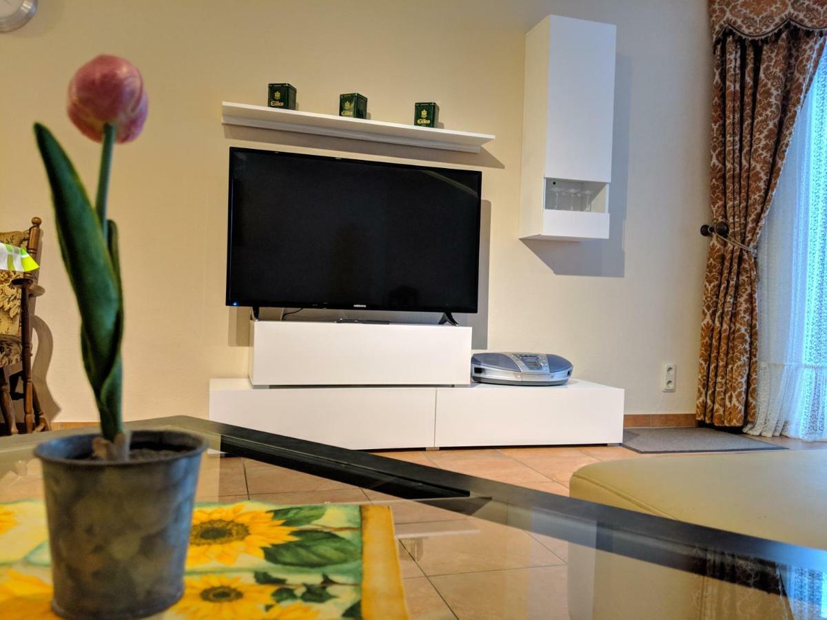 גרימה Ferienwohnung Mit Terrasse מראה חיצוני תמונה